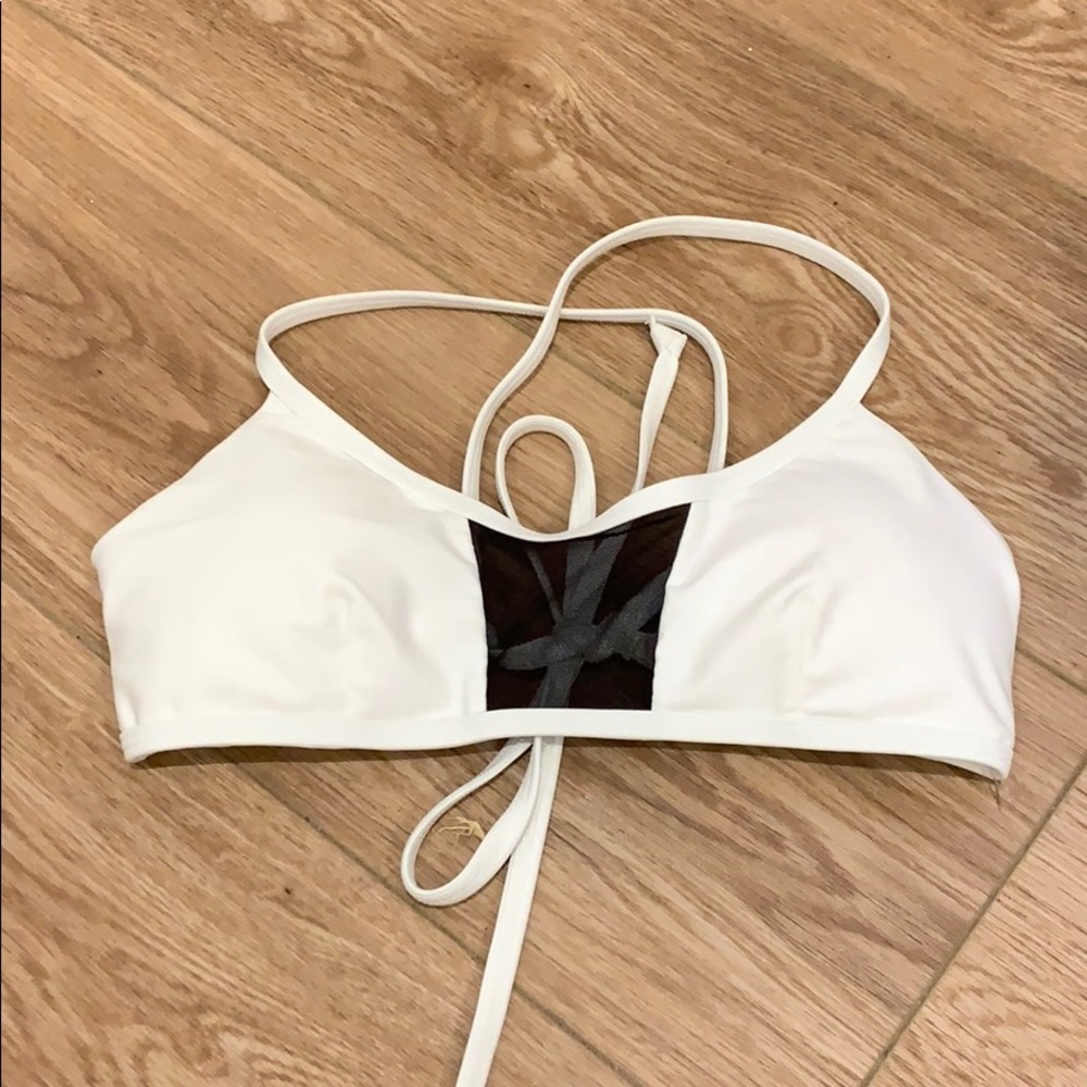 Express bikini top